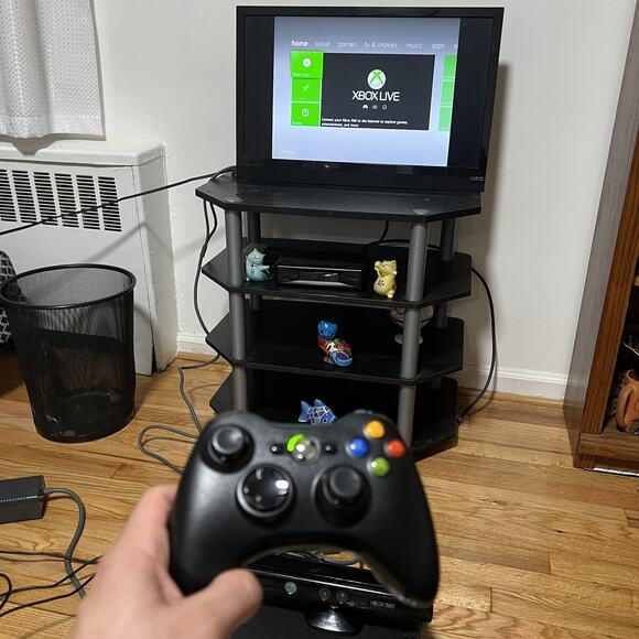 Xbox 360 Elite 120GB Console Bundle Lot With Controller, Games & Kinect Tested